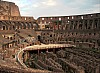 Wnętrze amfiteatru Koloseum - korytarzami pod areną wyprowadzano zwierzęta i gladiatorów a także wysuwano dekoracje